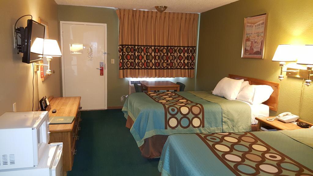 Budgetel Inn & Suites Butler Dış mekan fotoğraf